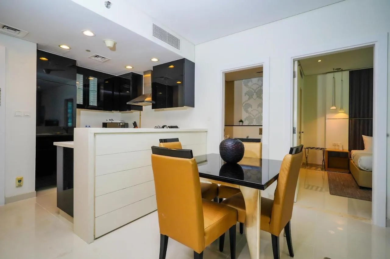 Alashrafia Saray- Splendid 1Br Apartment In Canal Views Dubai
